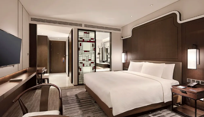 【住宿 | 買一送一套票】廣州融創施柏閣酒店 高級城景雙牀房1間2晚/2間1晚 不含早餐