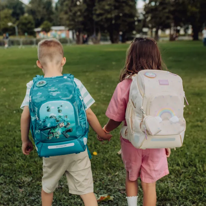 。產品結合脊醫和環保物料理念, 同時通過挪威國家級研究所NORCE Research實驗證明能有效將高達50-60%重量轉移到臀部,有效減輕對 脊骨造成的壓力。