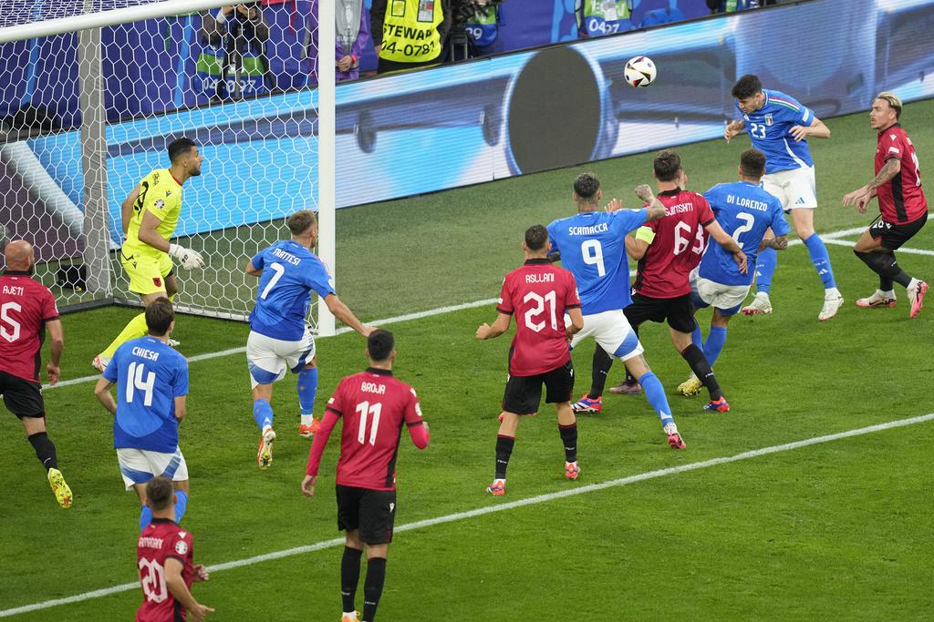 意大利僅用約15分鐘便成功反超前。(美聯社)