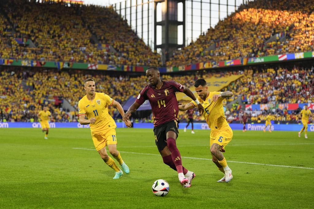 上半場比利時憑泰利文斯的遠射得手,領先羅馬尼亞1:0。(美聯社)