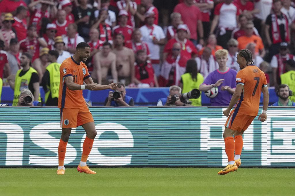 奧地利對荷蘭戰況