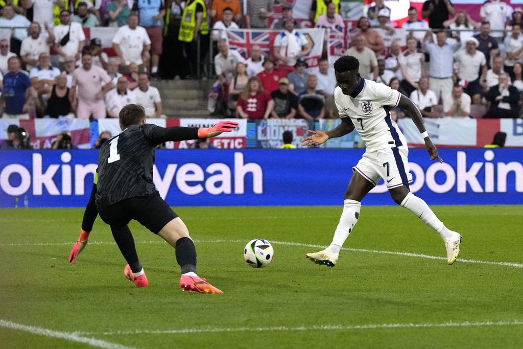 英格蘭繼續保守 上半場僅能悶和斯洛文尼亞。(美聯社)