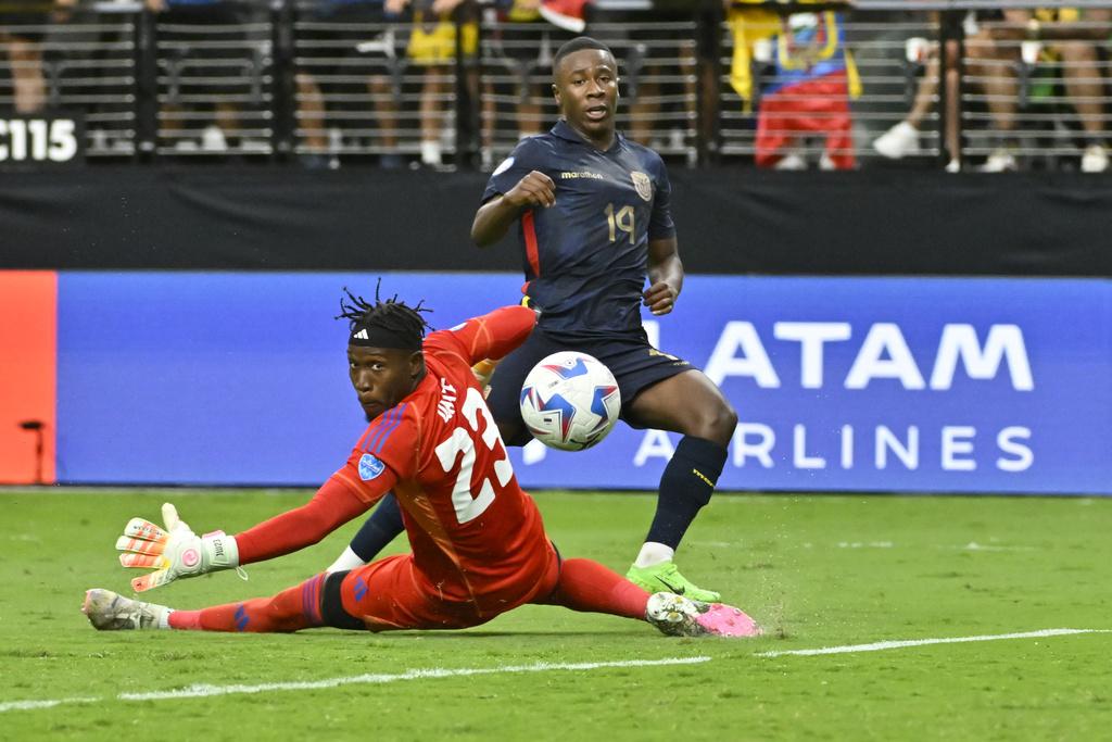 明達為厄瓜多爾射成3:1。(美聯社)