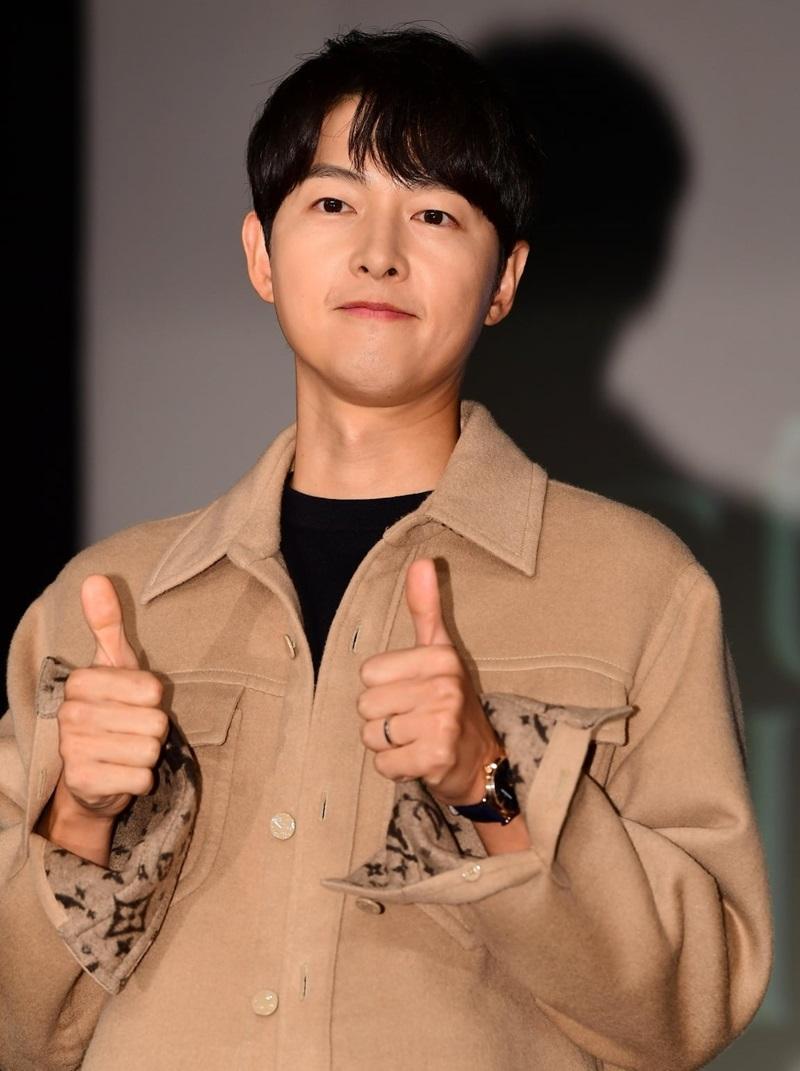 宋仲基即將投入拍攝《浪漫匿名者》。