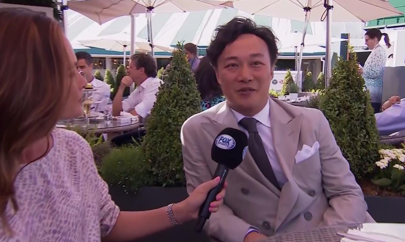 Eason以流利英語跟記者分享對賽事的看法。