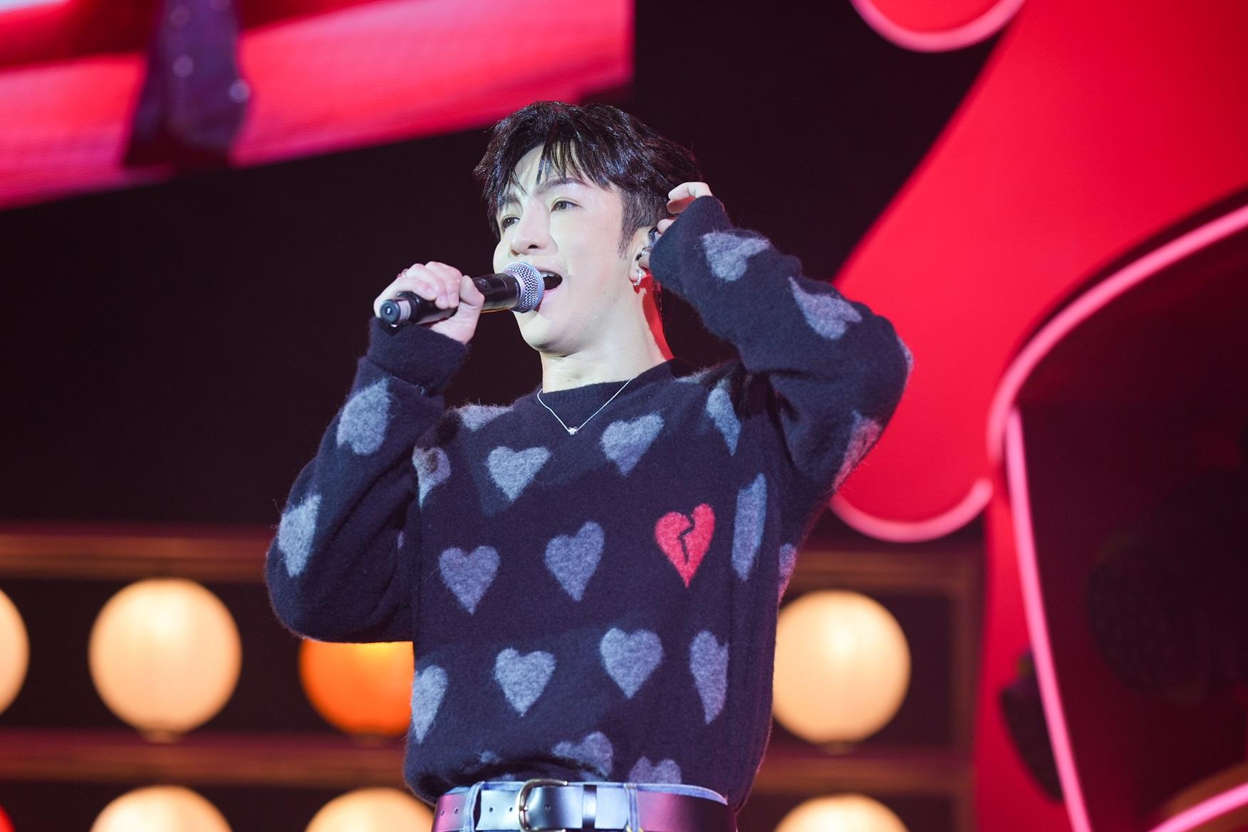 Anson Lo在表演時段送上《Mr.Stranger》、《Megahit》等歌曲。