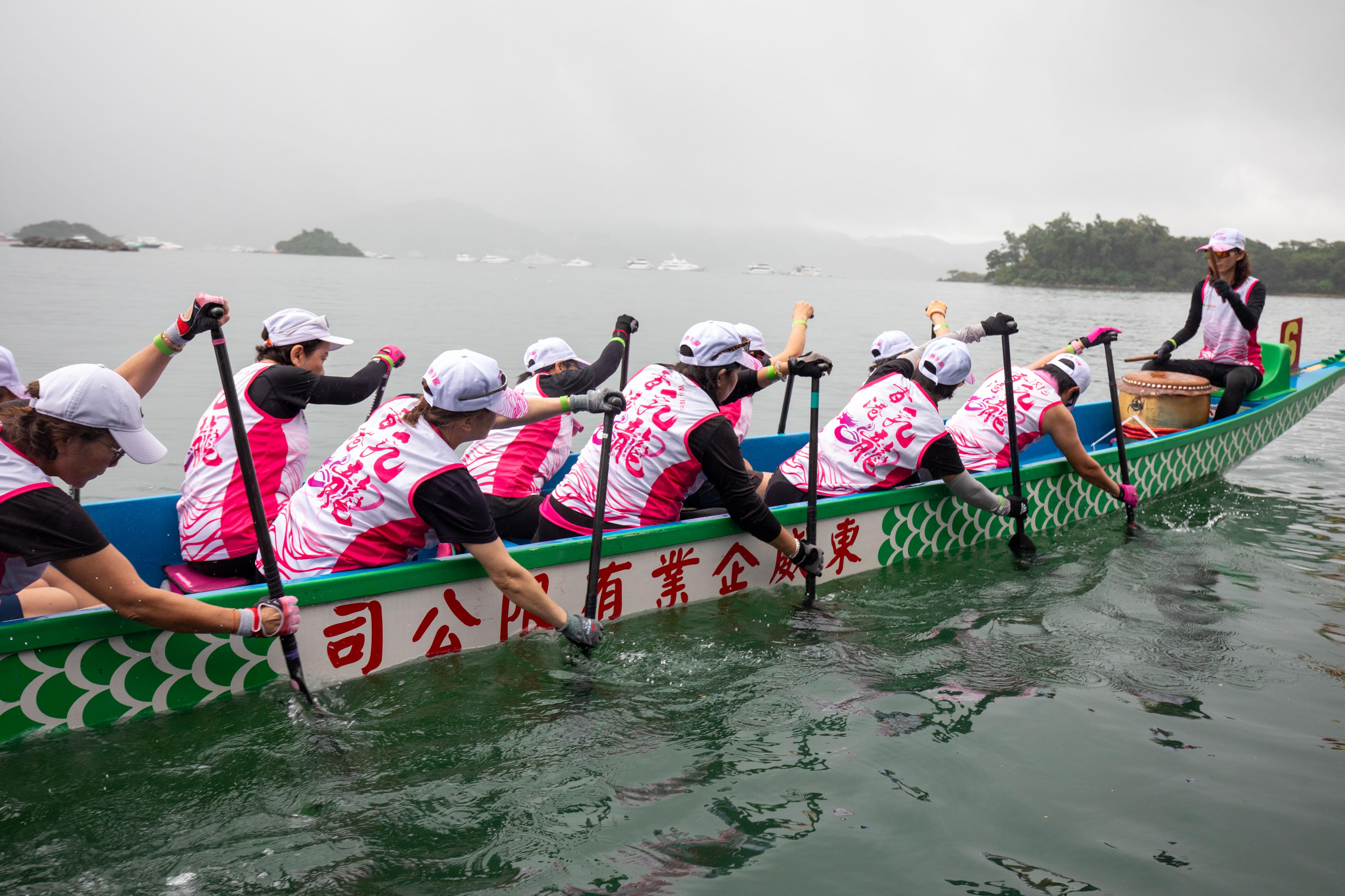 端午節︱乳癌康復者出戰國際龍舟賽 冀為同路人打氣 (旅發局提供)