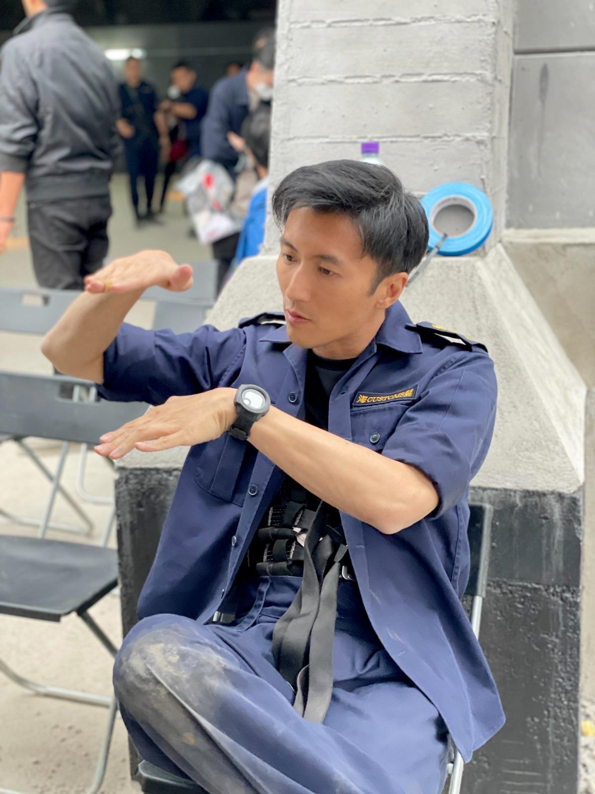 謝霆鋒擔任動作指導,演出不少危險場面。