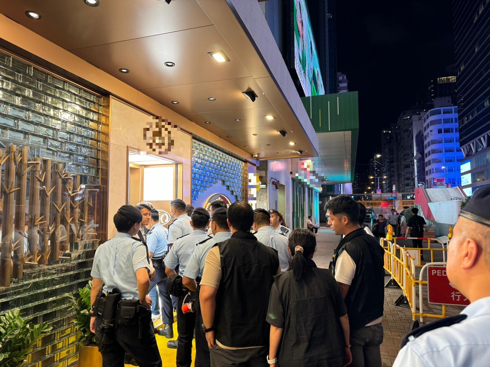 警方旺角搗兩賭檔檢獲釣魚機等。(警方提供)