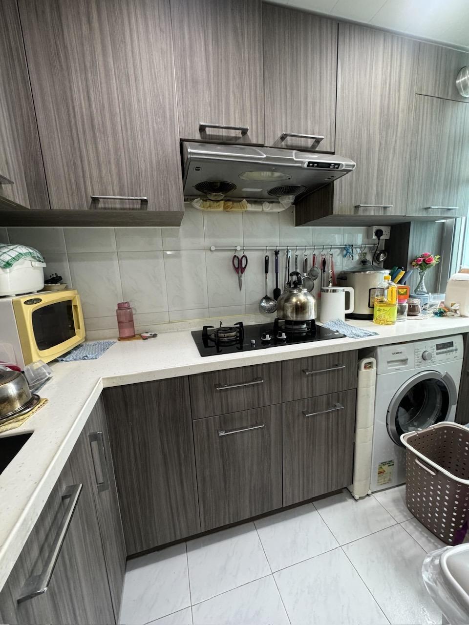 廚房配套算新淨,空間闊落。(代理提供)