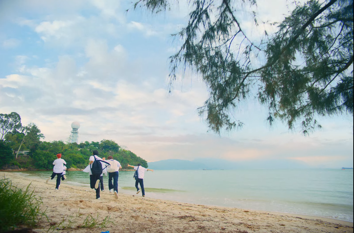 TWS又到遊客最愛的隱世泳灘小欖海灘。