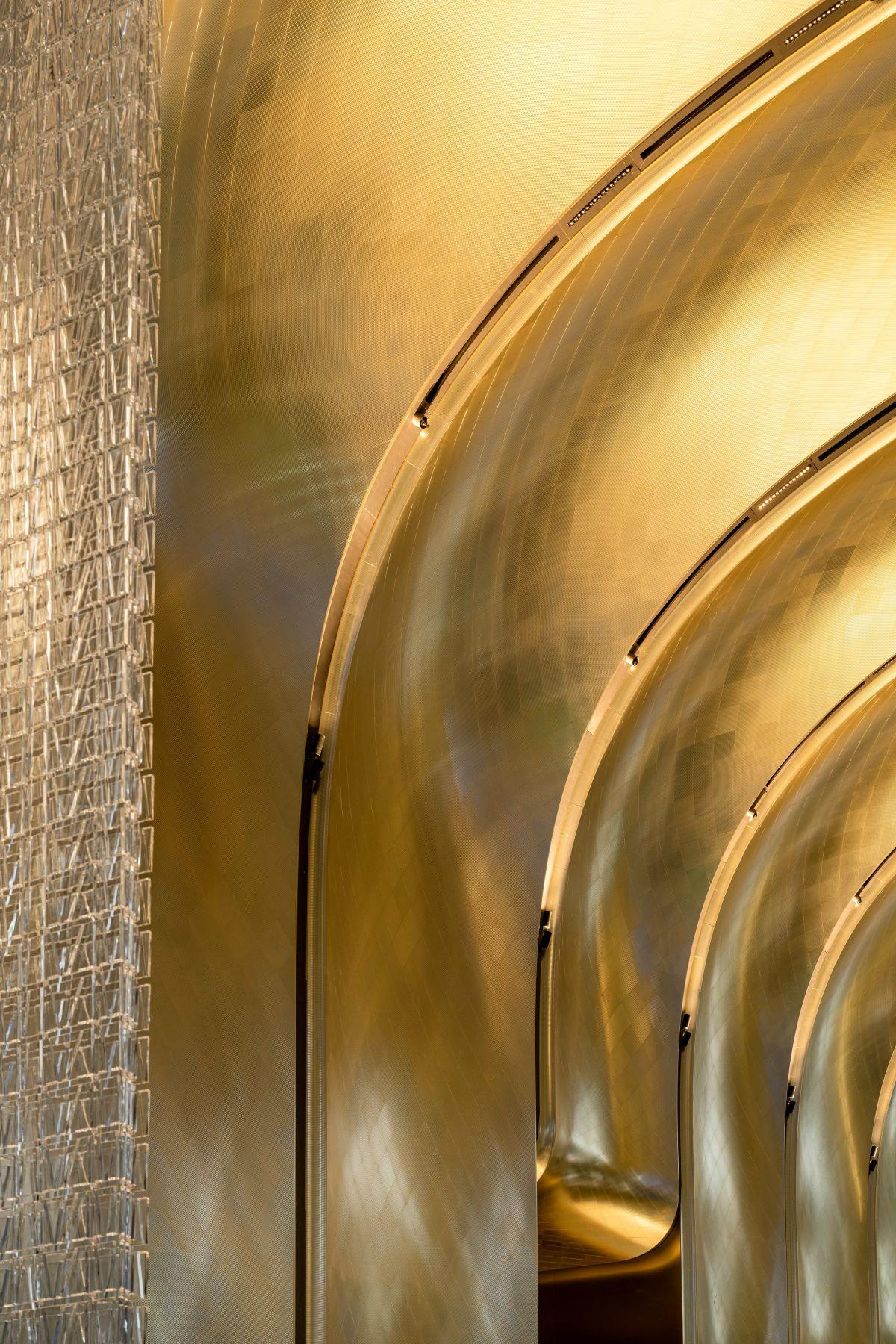 The Henderson首批租客進駐,亦引入知名當代藝術家藝術作品。