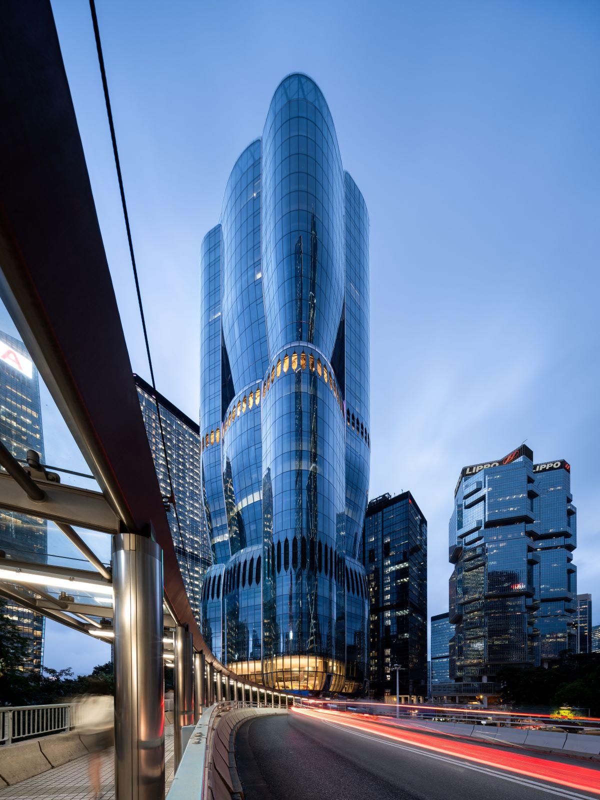 The Henderson首批租客進駐,亦引入知名當代藝術家藝術作品。