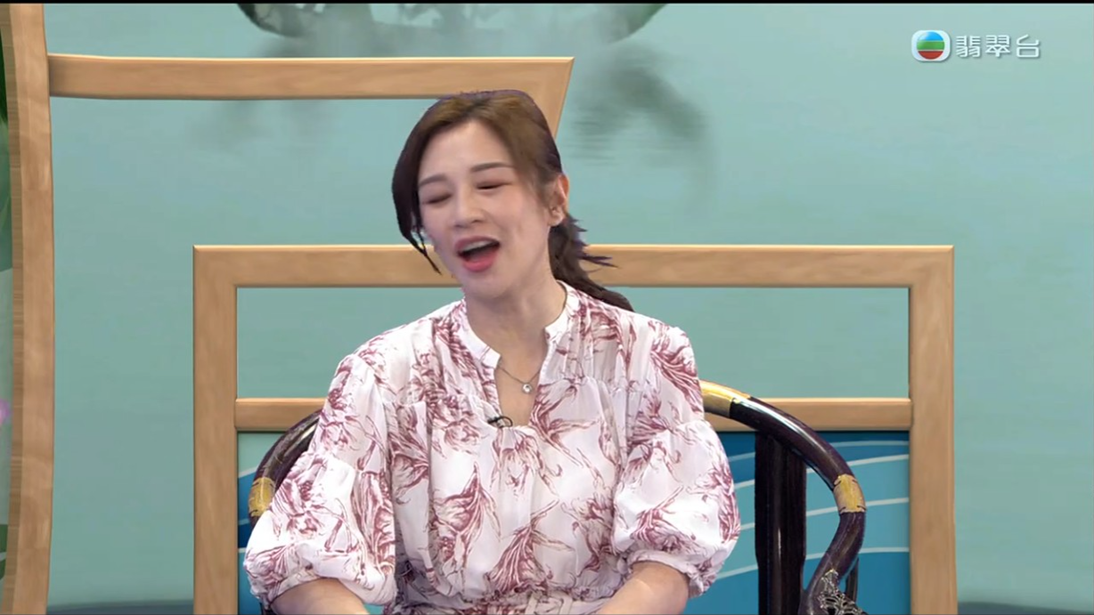 安德尊見到TVB隊今年又未能勝出,非常不滿,麥美恩只好在旁附和。