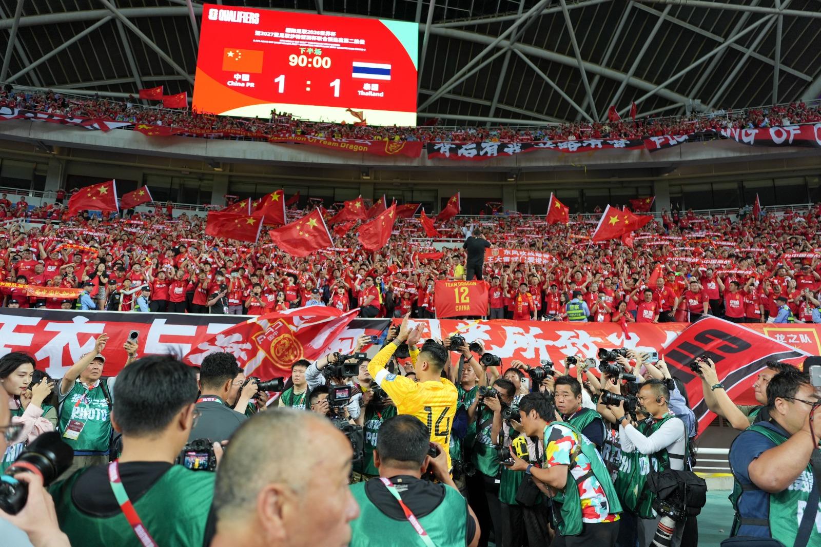 世界盃外圍賽|國足主場賽和泰國。(新華社)