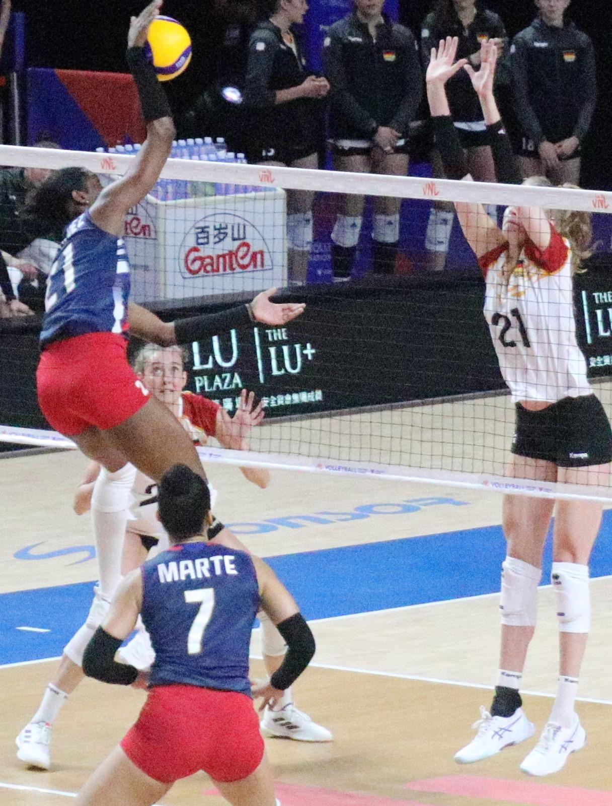 世界女排聯賽香港站|多明尼加以局數3︰1擊敗德國。