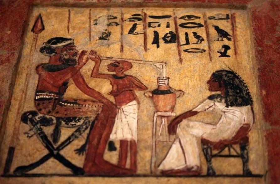 18世紀古埃及時期敍利亞人喝啤酒。(互聯網)