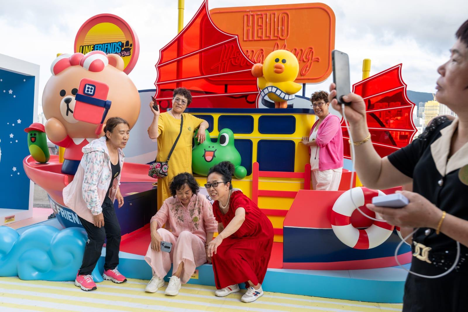 不少市民前往打卡。(陳奕釗攝)