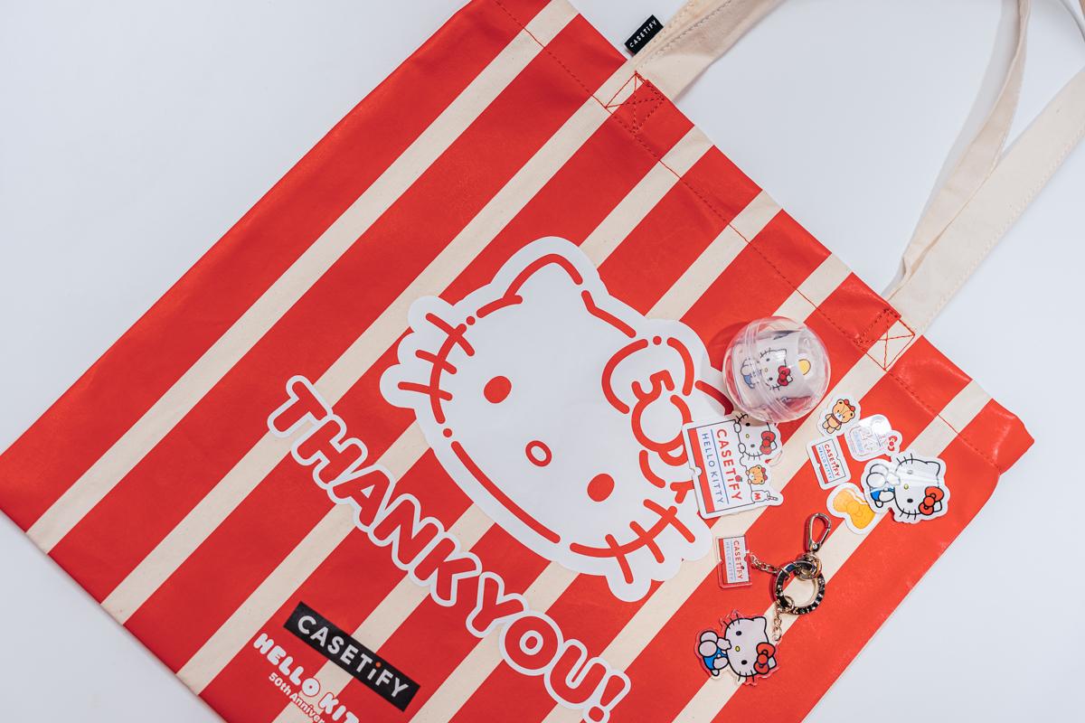 限量禮品包括扭蛋、鎖匙扣及購物袋。