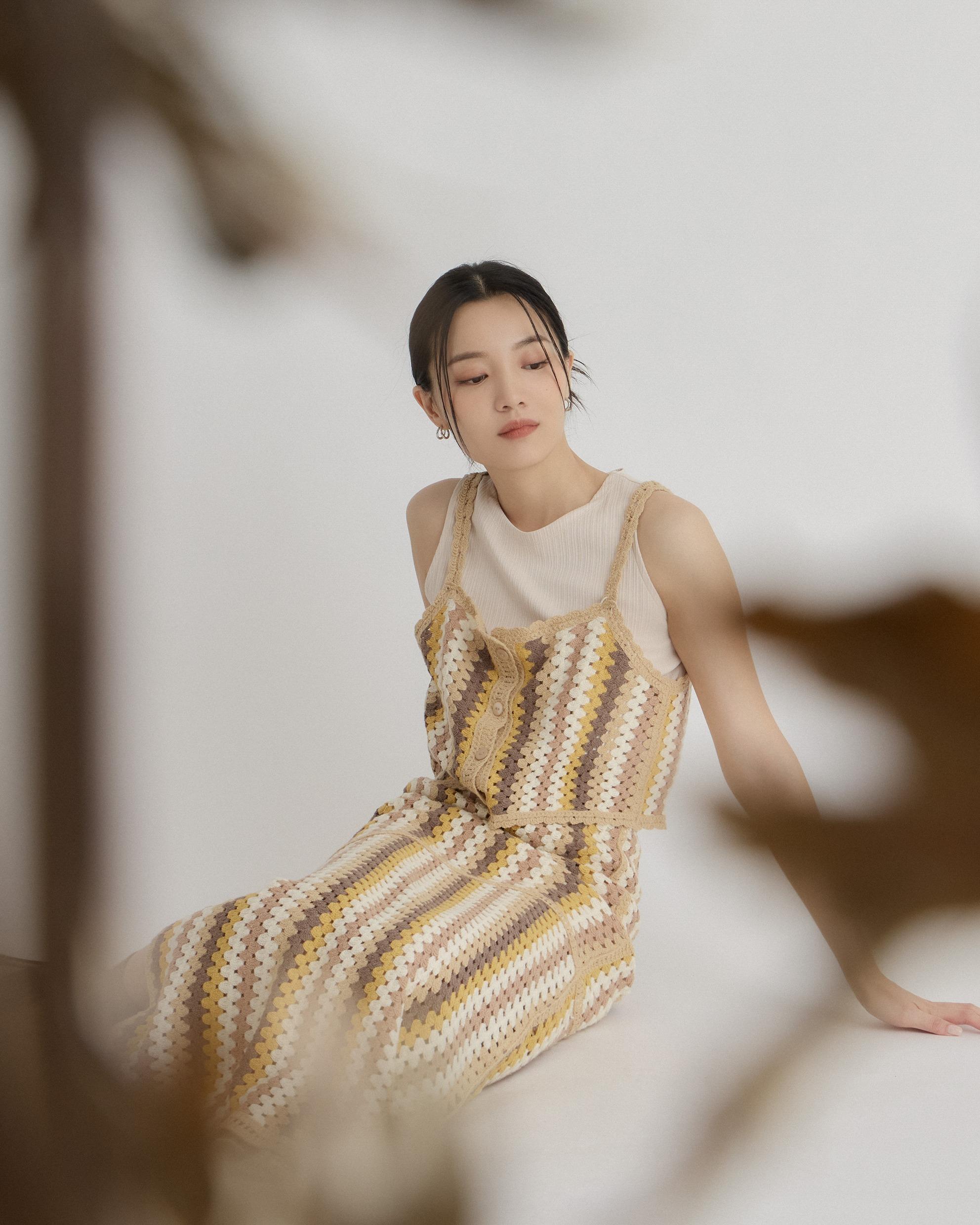 Crochet Strappy Top $359、Crochet Maxi Skirt $599