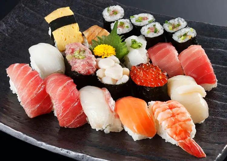 日本政府加強推動日本動畫及「和食」等相關產業增長。(互聯網)