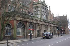 Stoke-on-trent (特倫特河畔斯多克)