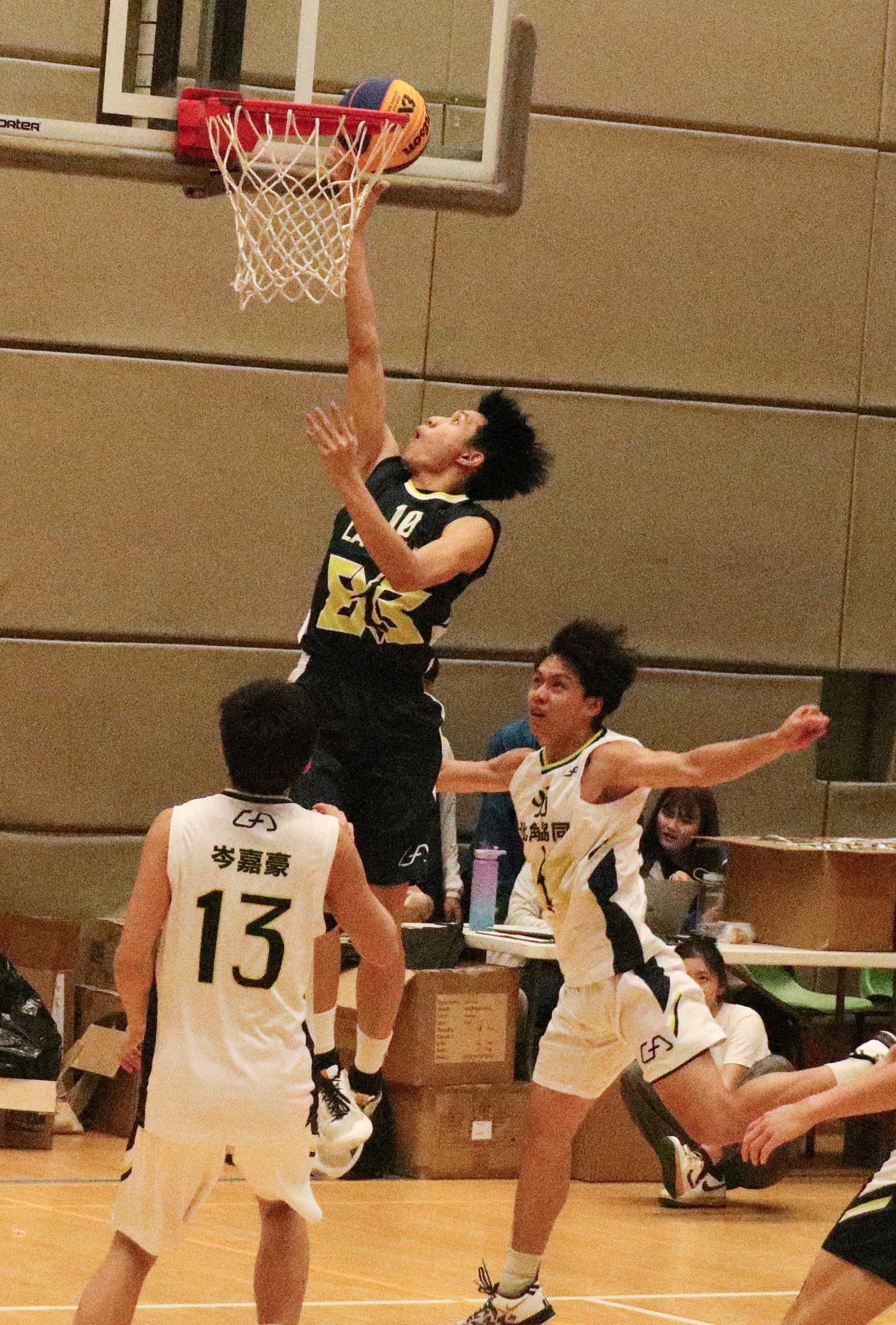 中大三人籃球賽|喇沙書院(黑)對北角協同中學(白)