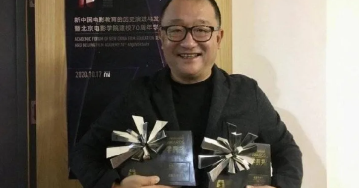 王小帥被指壓迫胡波