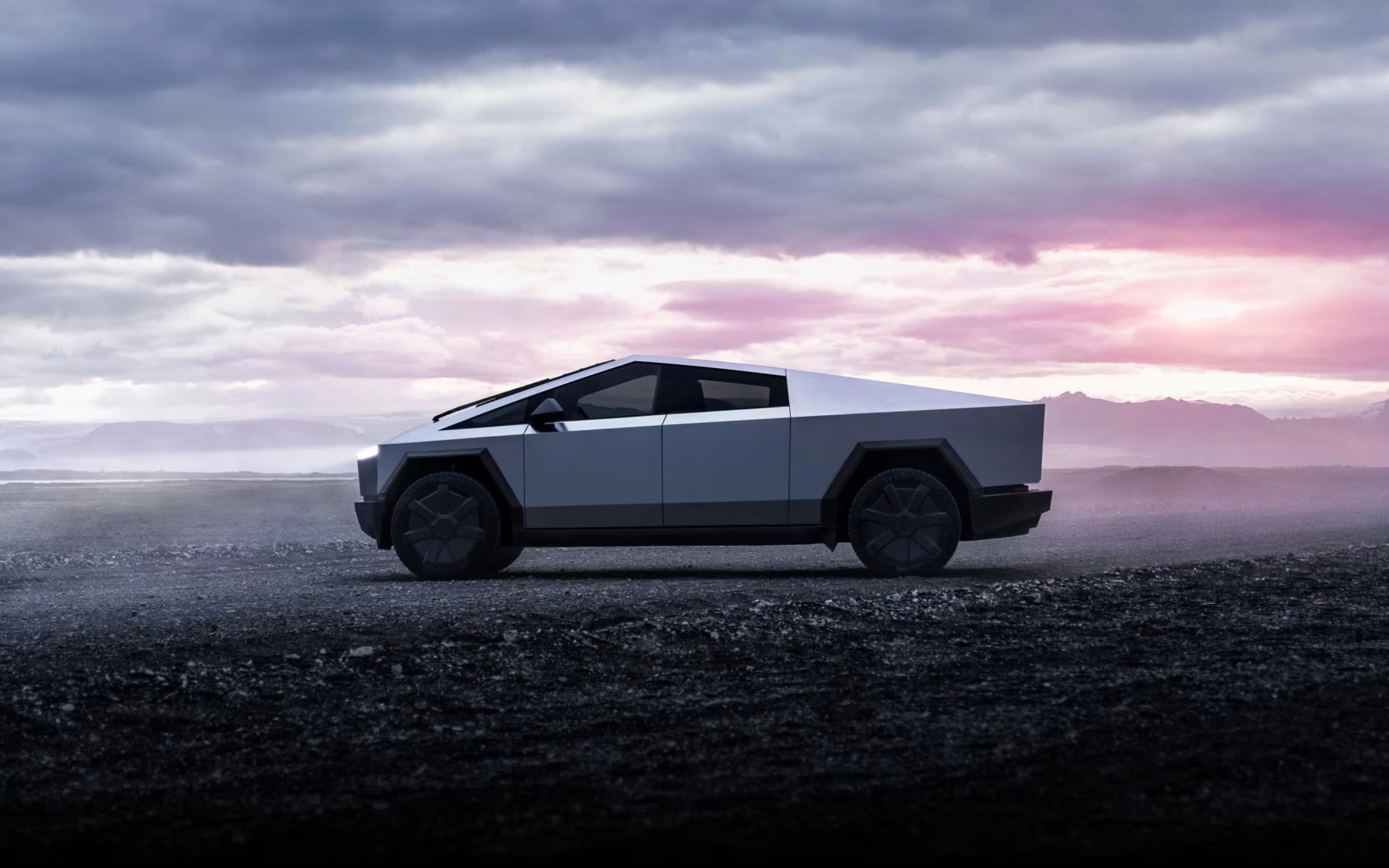 電動車|Tesla Roadster 0-100km/h只需2.1秒、最高時速達410km/h,達到超跑級數。