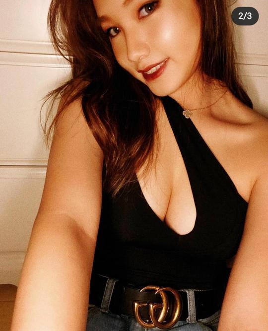 Frankie女友Christy的性感照流出。