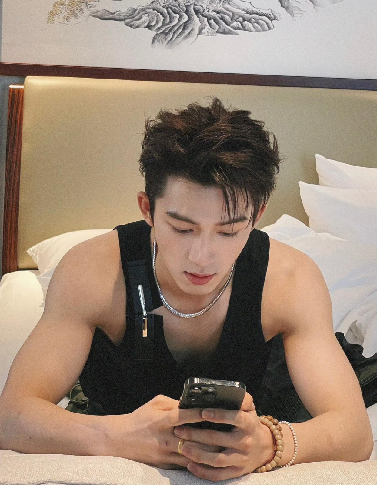 現年22歲的王星越憑《墨雨雲間》再創事業高峰。