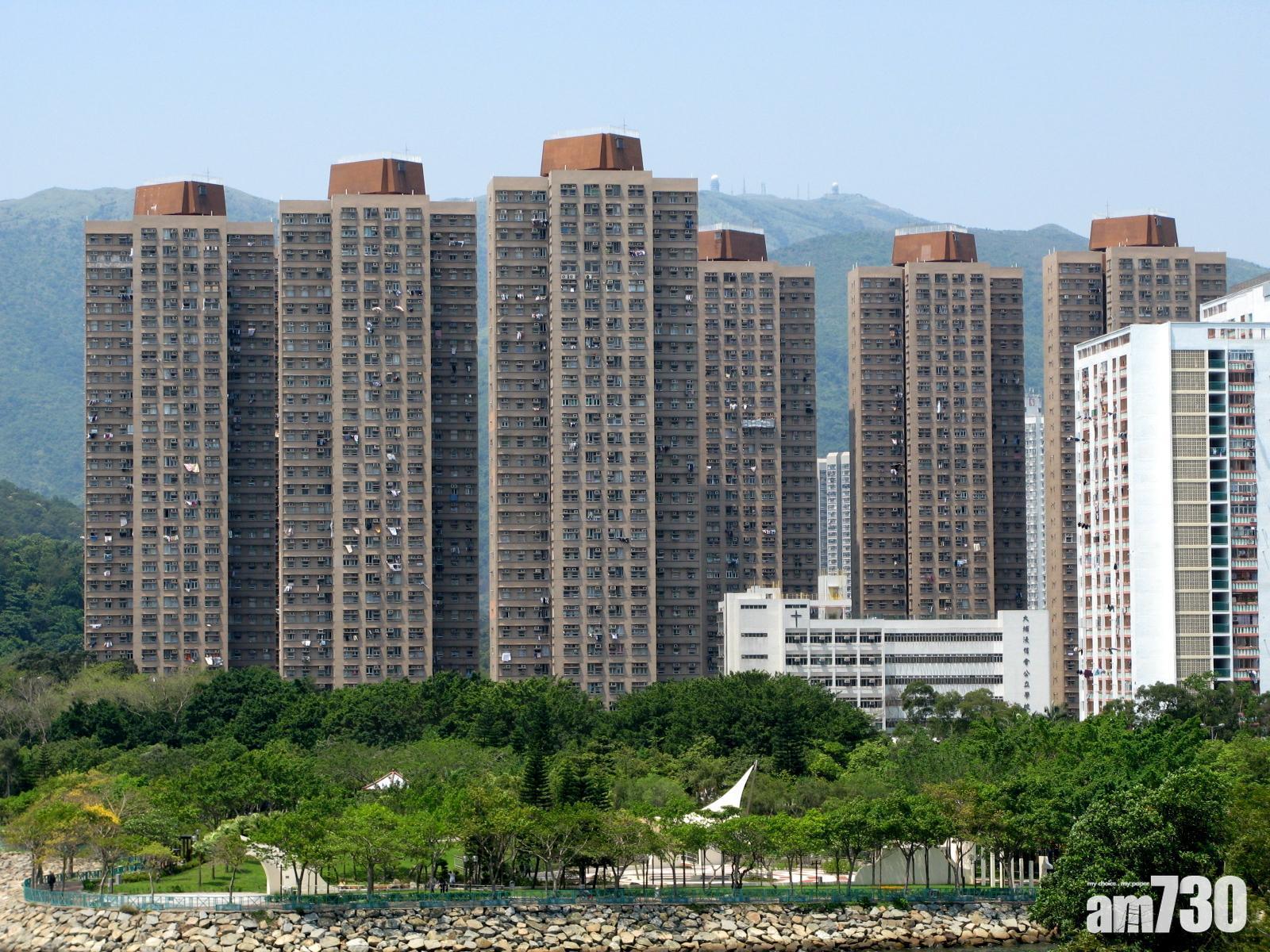 大埔居屋宏福苑最新錄蝕讓成交個案,中層兩房戶以自由市場價355萬元沽出。