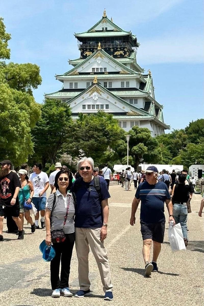 曾俊華最近同屋企人去完日本旅遊,包括參觀大阪城。(曾俊華FB)