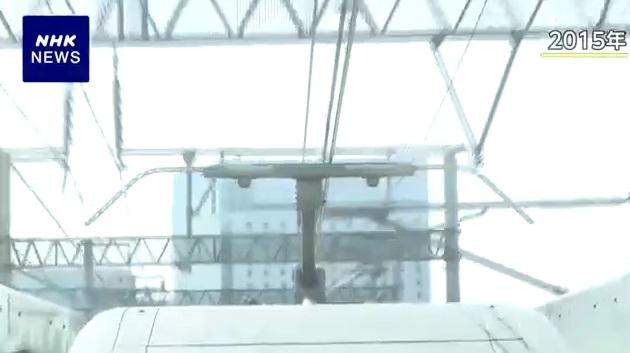 「黃醫生」檢查電纜裝置。(互聯網)