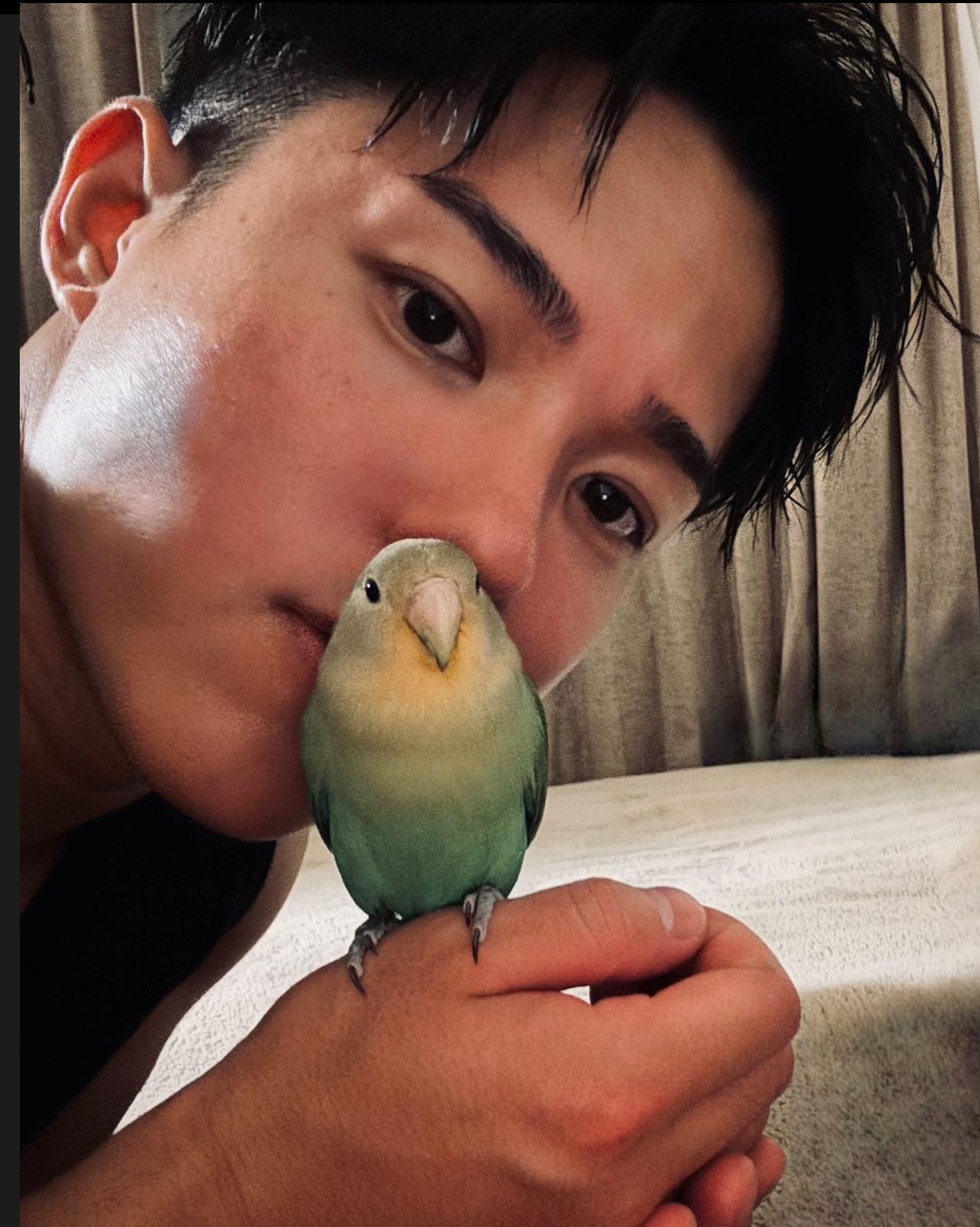 曾拍GV黑歷史消息在網上瘋傳後,和人更新IG貼撚雀靚相。