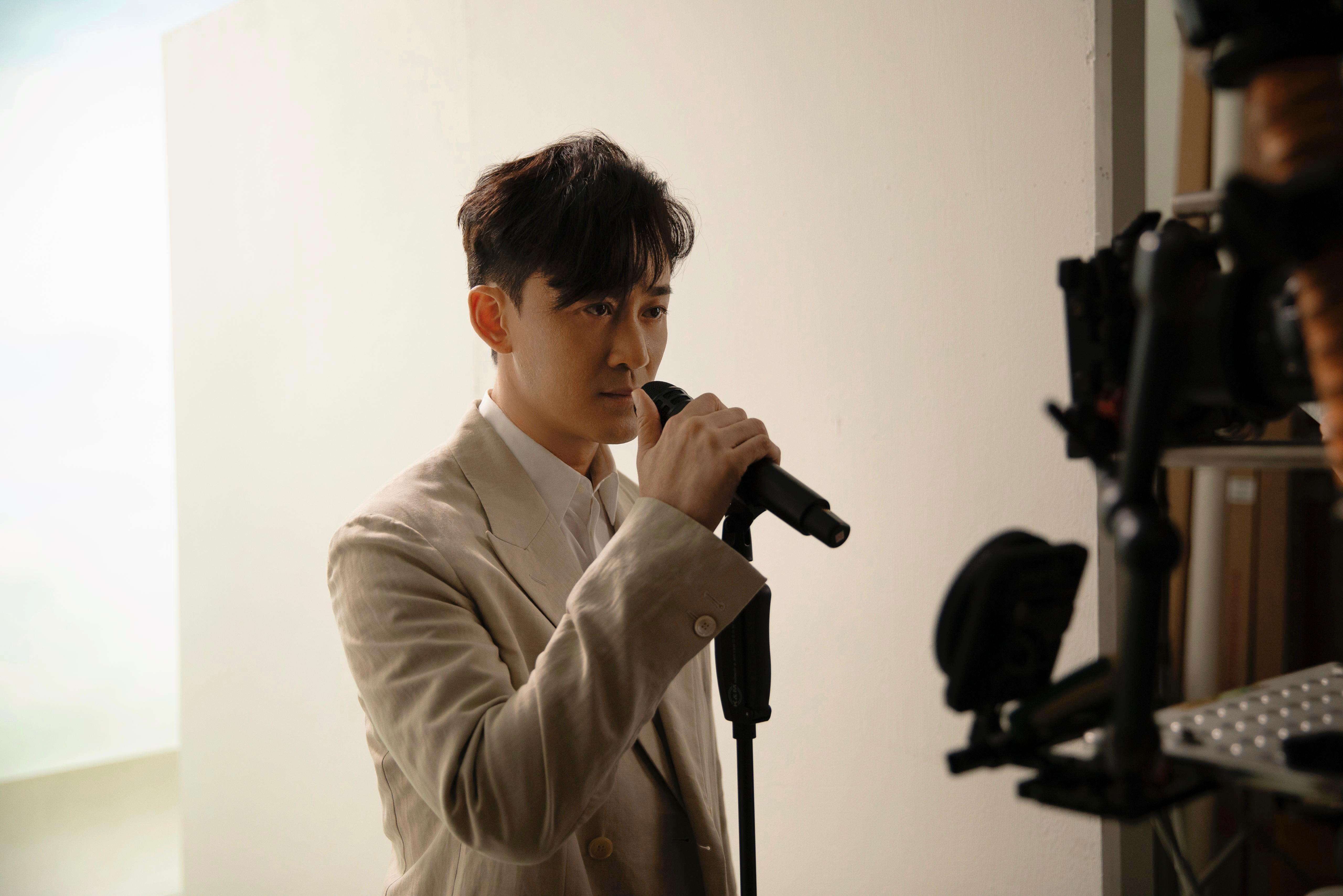 林峯相隔5年再開個唱,以風為主題。