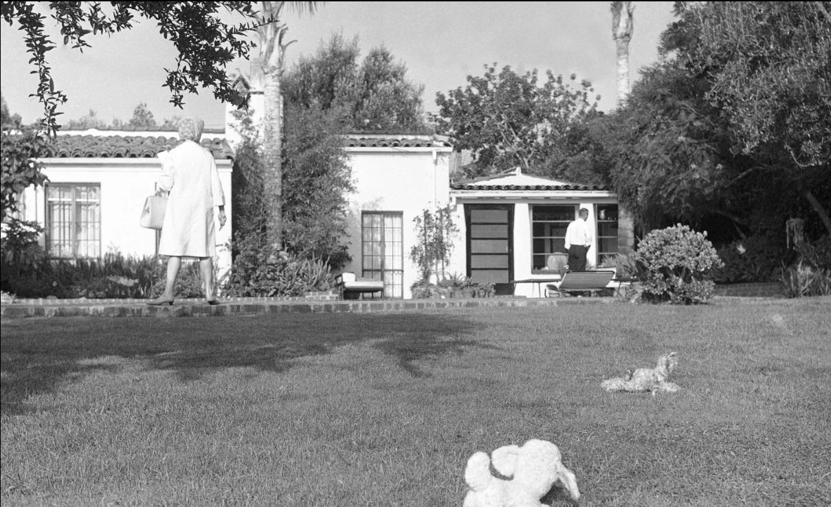 瑪麗蓮夢露(Marilyn Monroe)位於洛杉磯的故居,已被評為歷史古蹟,免避現業主拆除。