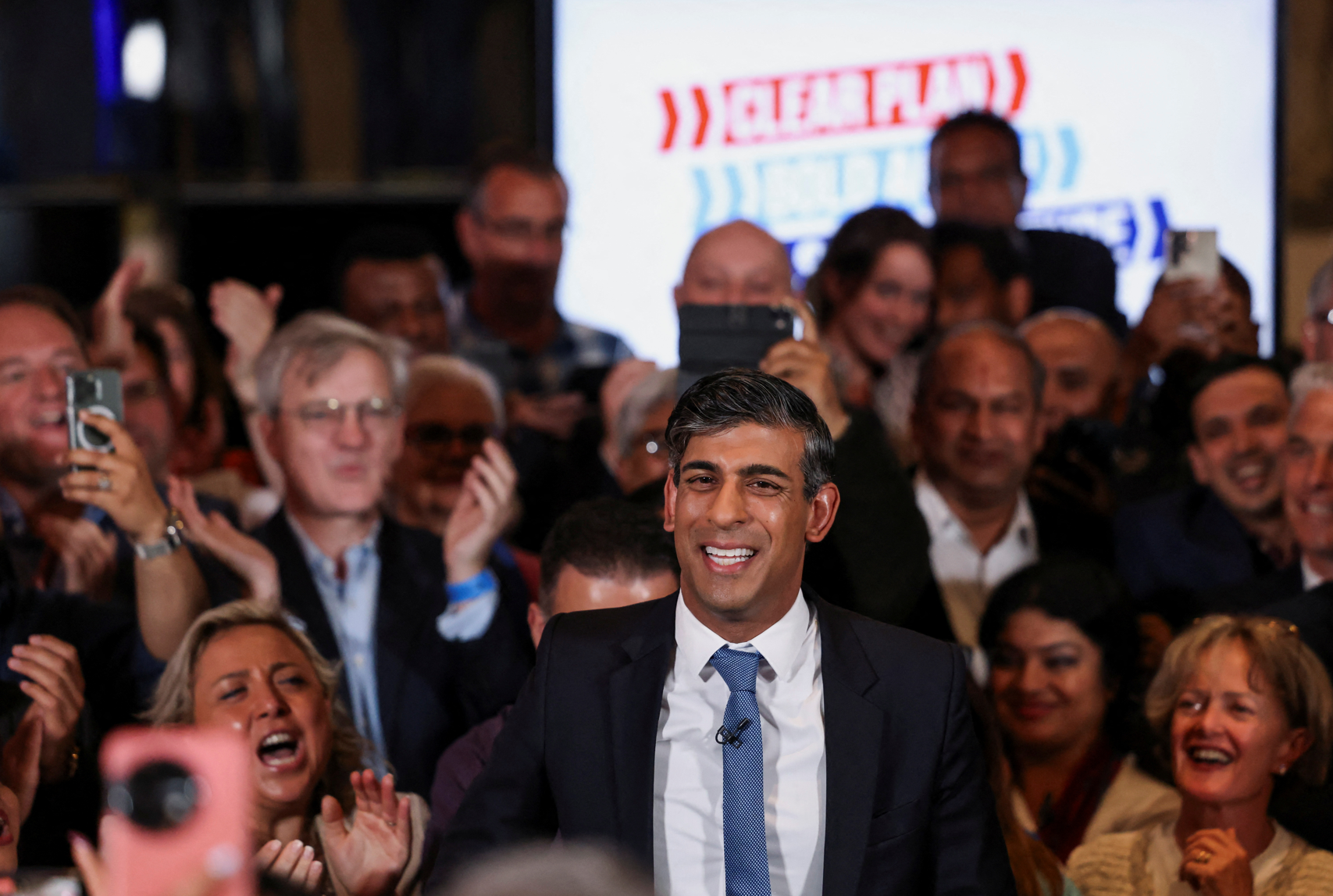 辛偉誠感謝約翰遜的支持,並認同對方稱保守黨需要站在同一陣線。(路透社)