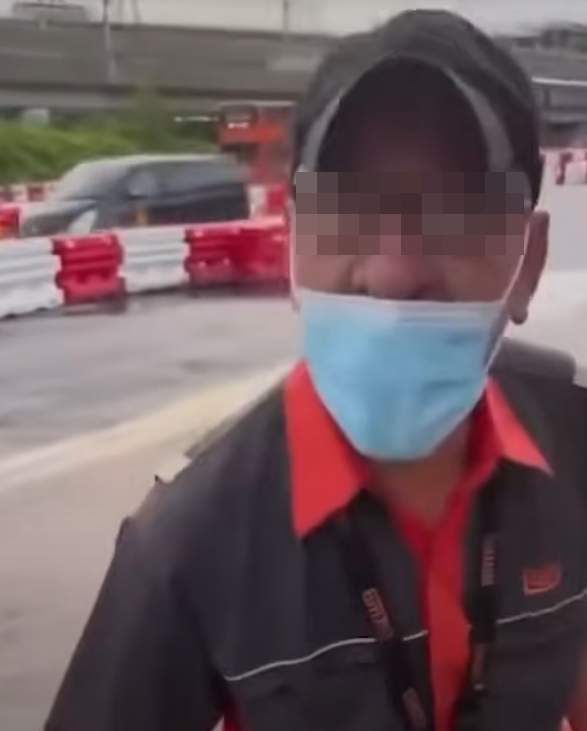 司機情緒激動大罵乘客(影片截圖)