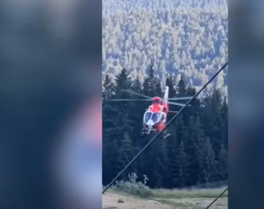 救援人員到場。(互聯網)