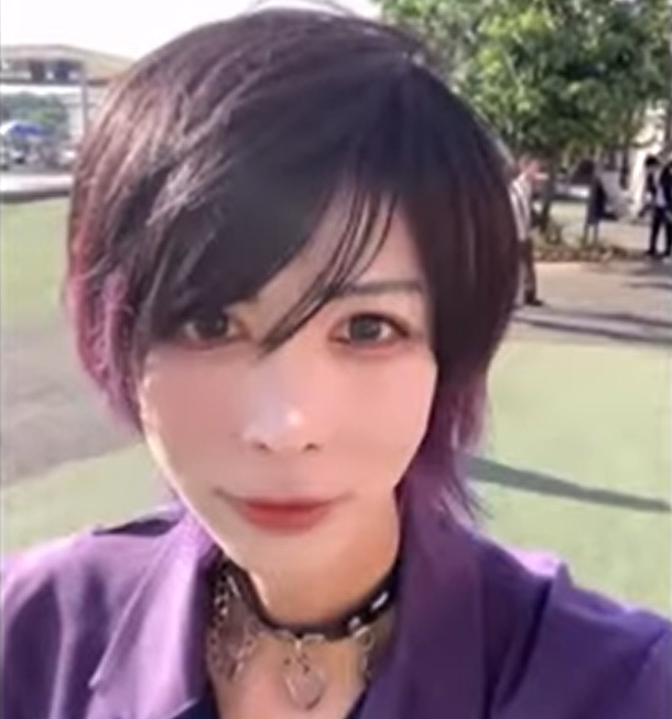 在日本加入地下偶像團的中國籍男子劉天昊。(新聞截圖)