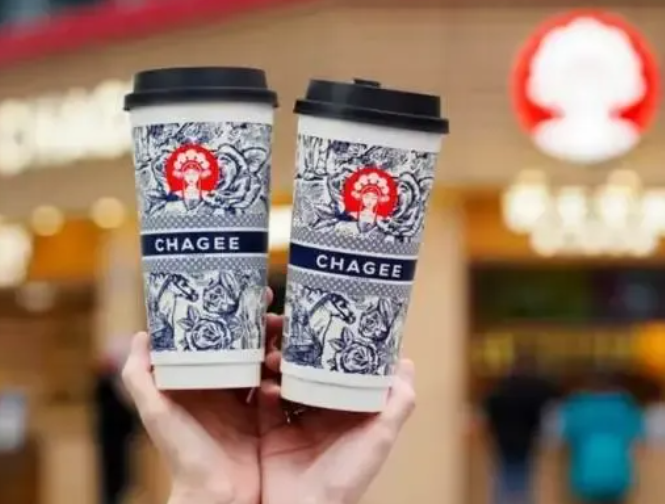 霸王茶姬|大字報公開被炒員工名字身份證號碼 涉事門店負責人停職