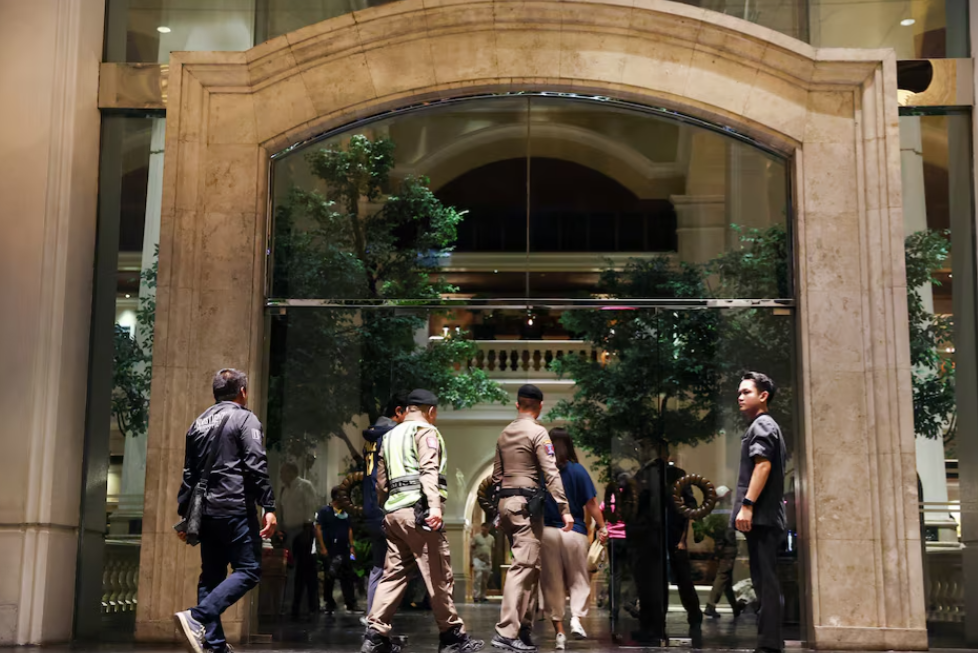 路透社指案發於Grand Hyatt Erawan hotel。(路透社)
