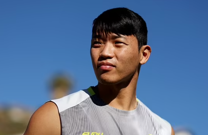 狼隊南韓前鋒黃喜燦疑被種族歧視(網上圖片)