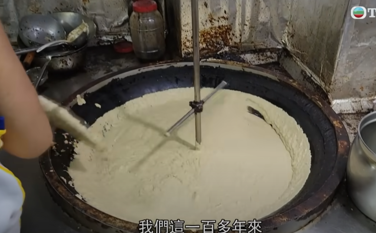 廖孖記東主廖太主動聯絡《東張西望》申訴,稱報道令該店一夜「聲譽盡毀」。(《東張西望》影片截圖)