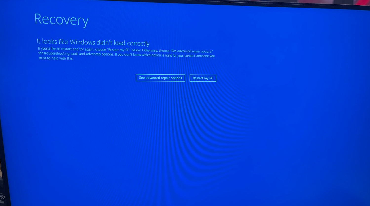 全球各地不少用戶都抱怨無法上網、應用程式出現問題、出現當機藍畫面、電腦自動不停開關機。(X)