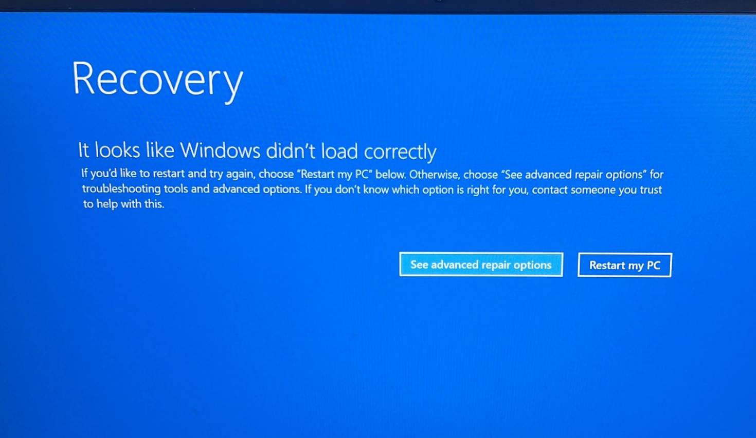 全球各地不少用戶都抱怨無法上網、應用程式出現問題、出現當機藍畫面、電腦自動不停開關機。(x)