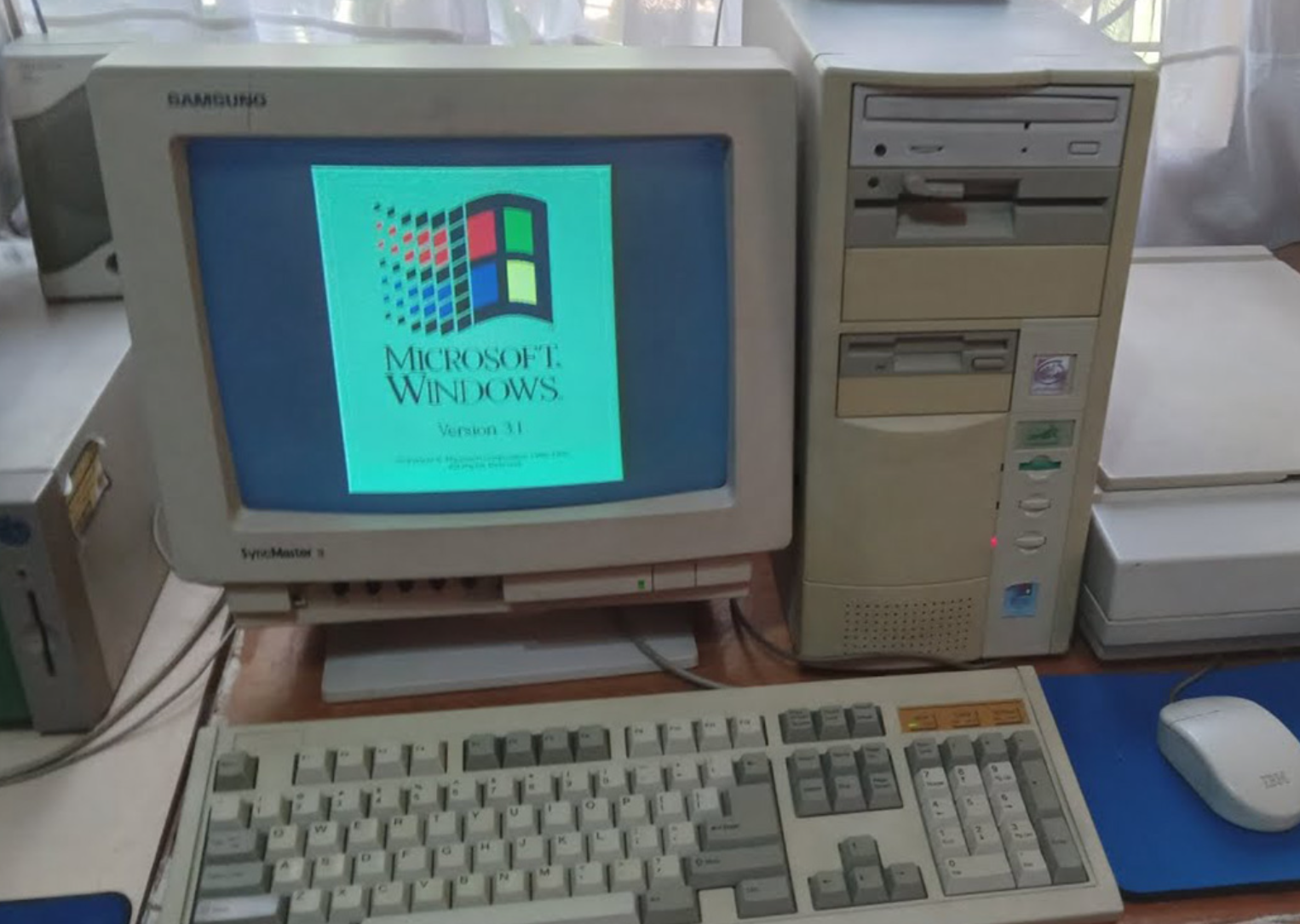 微軟全球大死機|美國的西南航空公司卻未有受到今次事件影響,因他們還在用古老的「Windows 3.1」系統。(網上圖片)