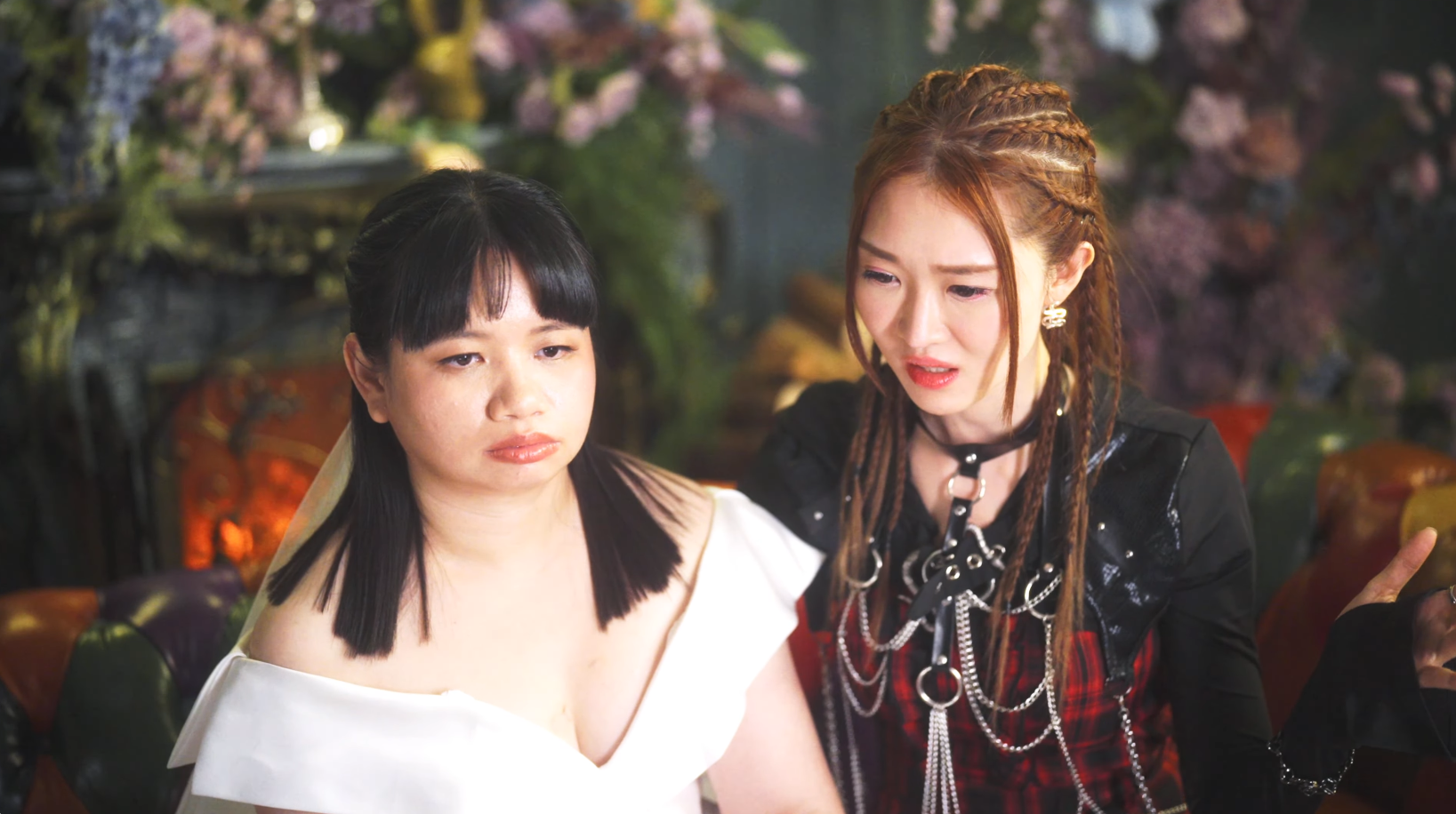 阿儀拍MV性感上陣,挑戰網民底線。