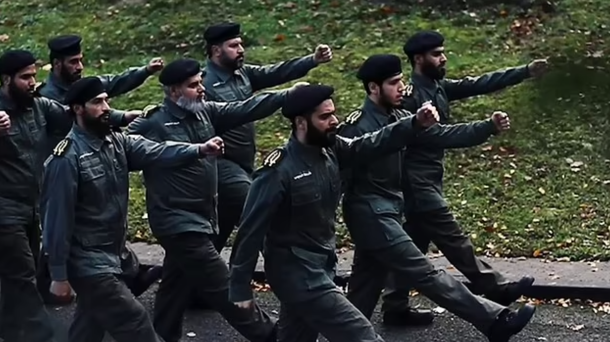 據報哈比卜曾在白金漢郡訓練其「軍隊」。(互聯網)